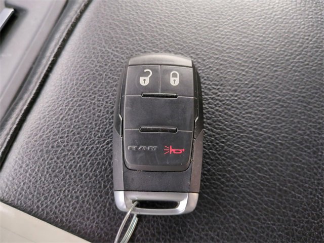 Used 2024 RAM 3500 Big Horn image 33