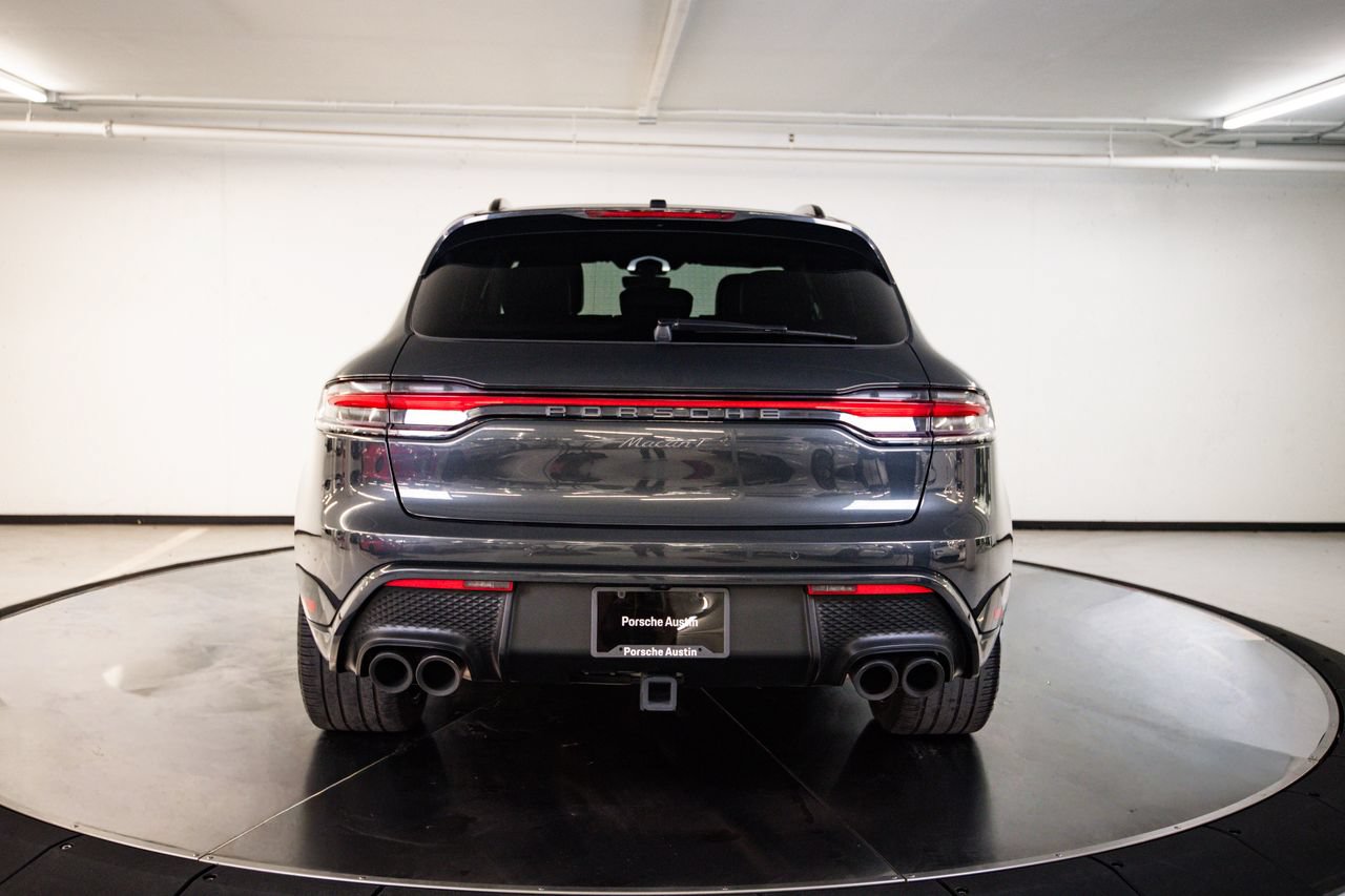 Certified 2024 Porsche Macan AWD/4WD image 6