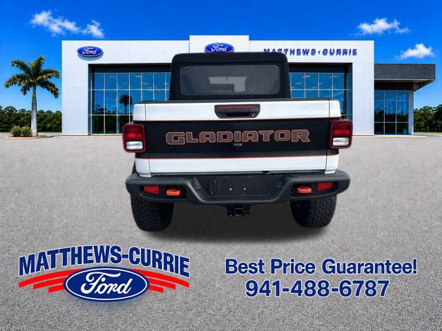 Used 2022 Jeep Gladiator Mojave w/ Trailer Tow Package AWD/4WD image 5