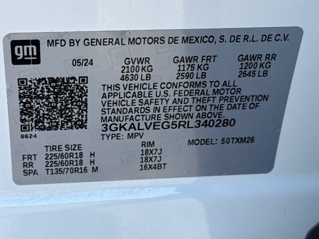 Used 2024 GMC Terrain SLT AWD/4WD image 17