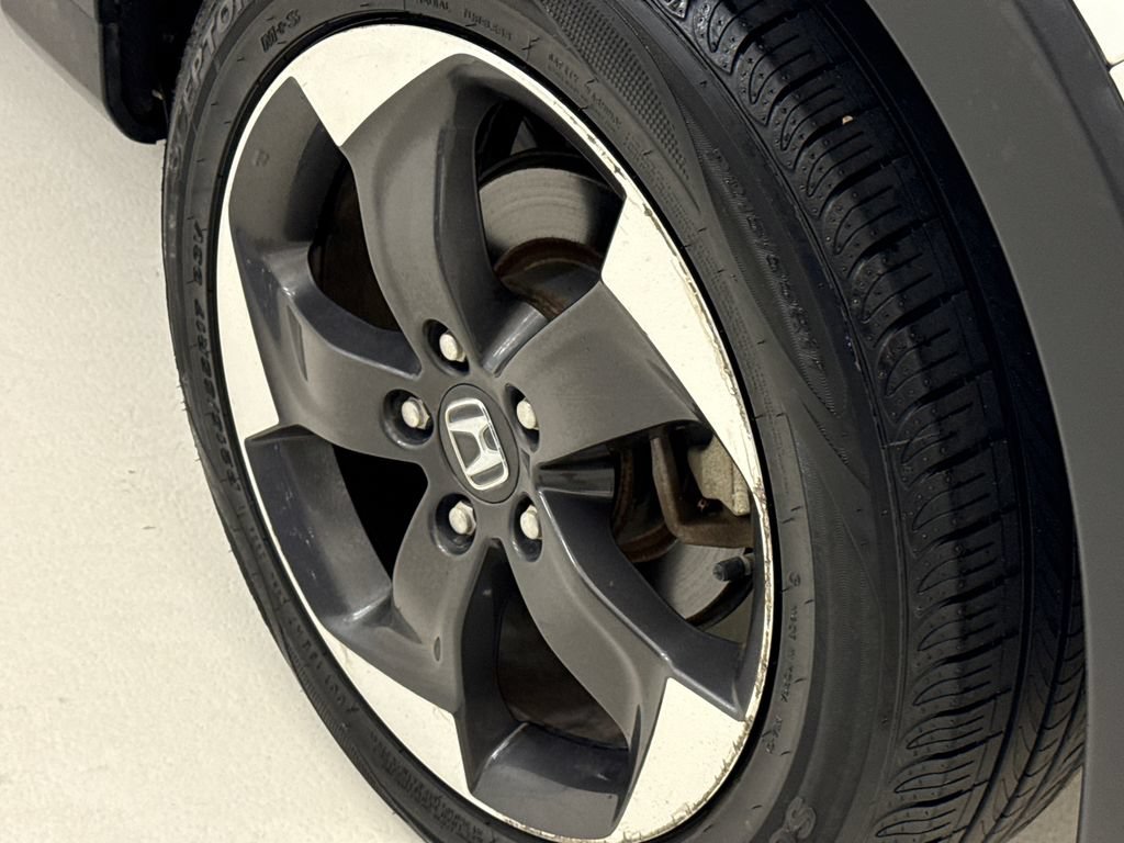 Used 2018 Honda HR-V EX image 10