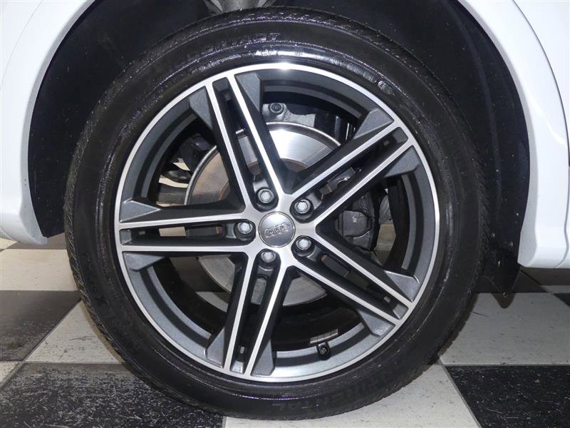 Used 2020 Audi SQ5 Premium Plus image 33