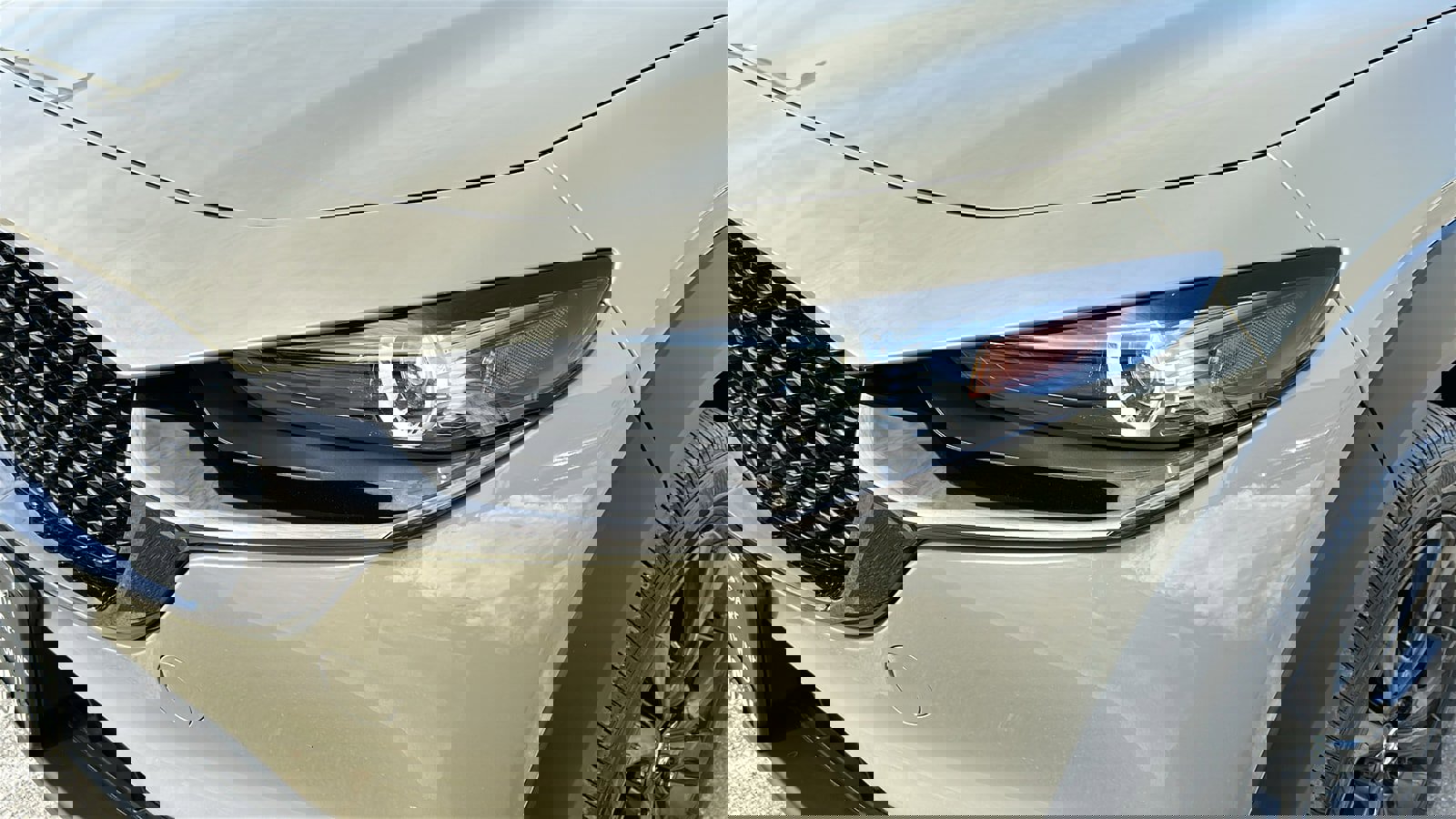 Certified 2025 MAZDA CX-30 Carbon image 4