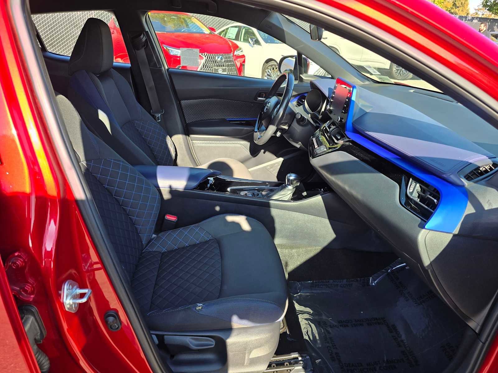 Used 2021 Toyota C-HR XLE image 11