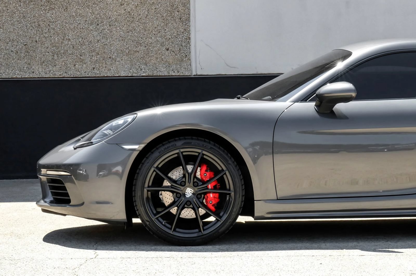 Used 2019 Porsche 718 Cayman S RWD image 15