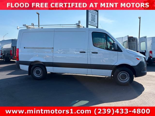 Used 2020 Mercedes-Benz Sprinter 1500 w/ Driver Convenience Package image 6