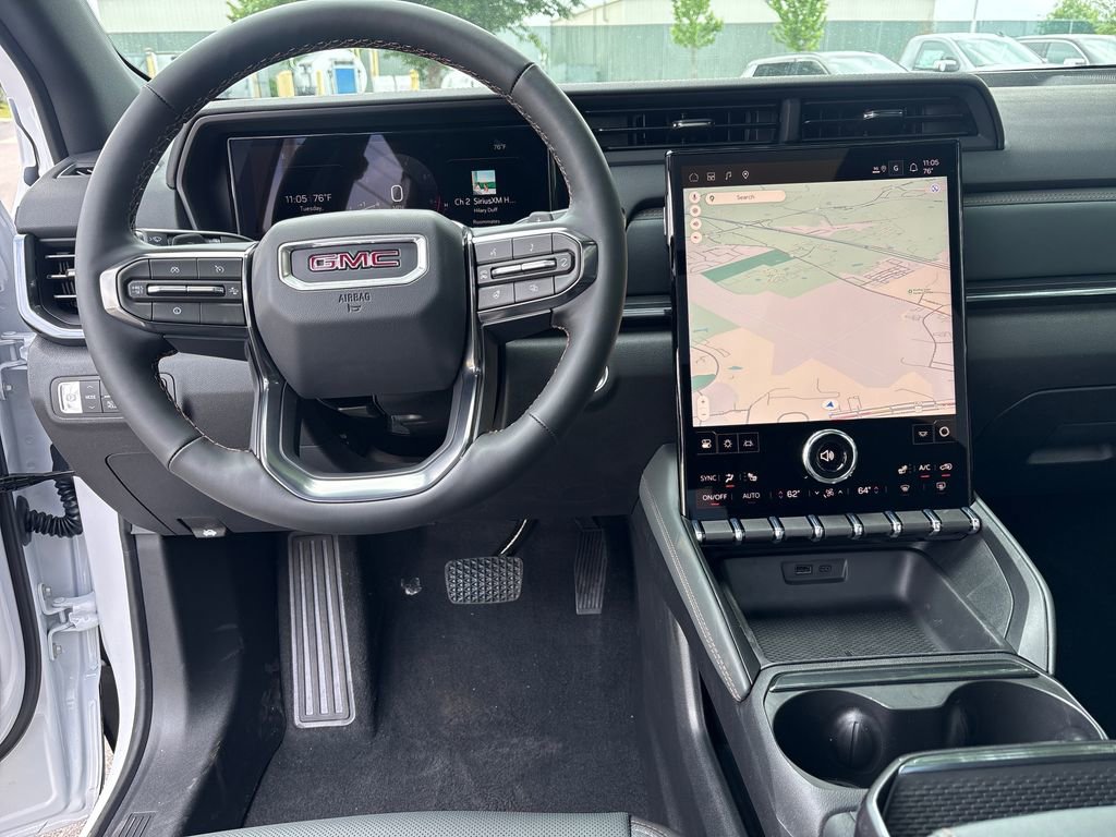 New 2026 GMC Terrain AT4 w/ LPO, Floor Liner Package AWD/4WD image 34