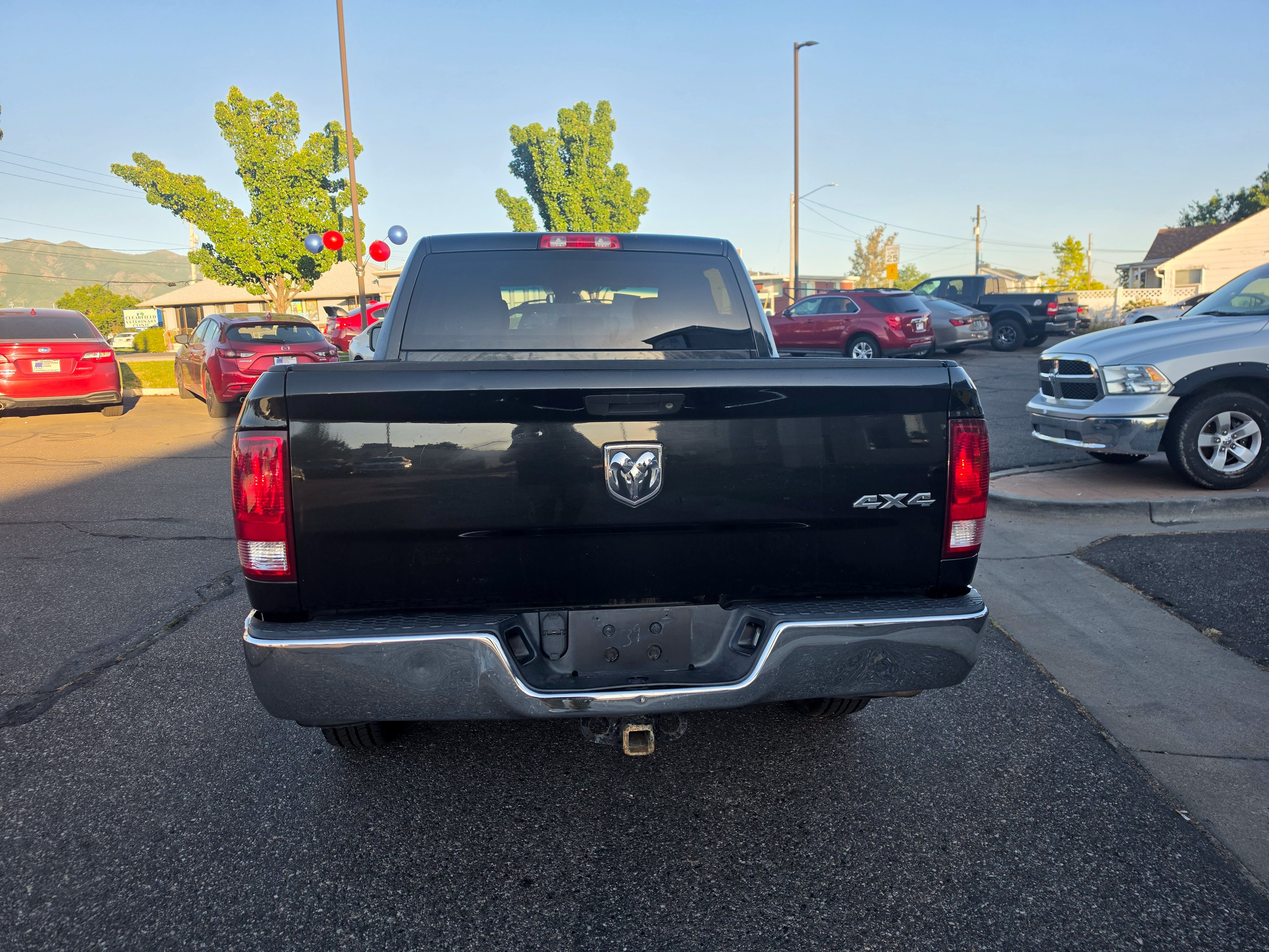 Used 2017 RAM 1500 ST w/ SXT Appearance Group AWD/4WD image 6