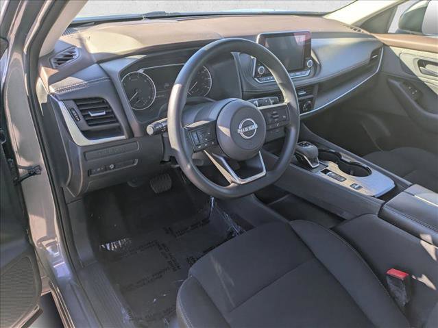 Used 2023 Nissan Rogue S image 10