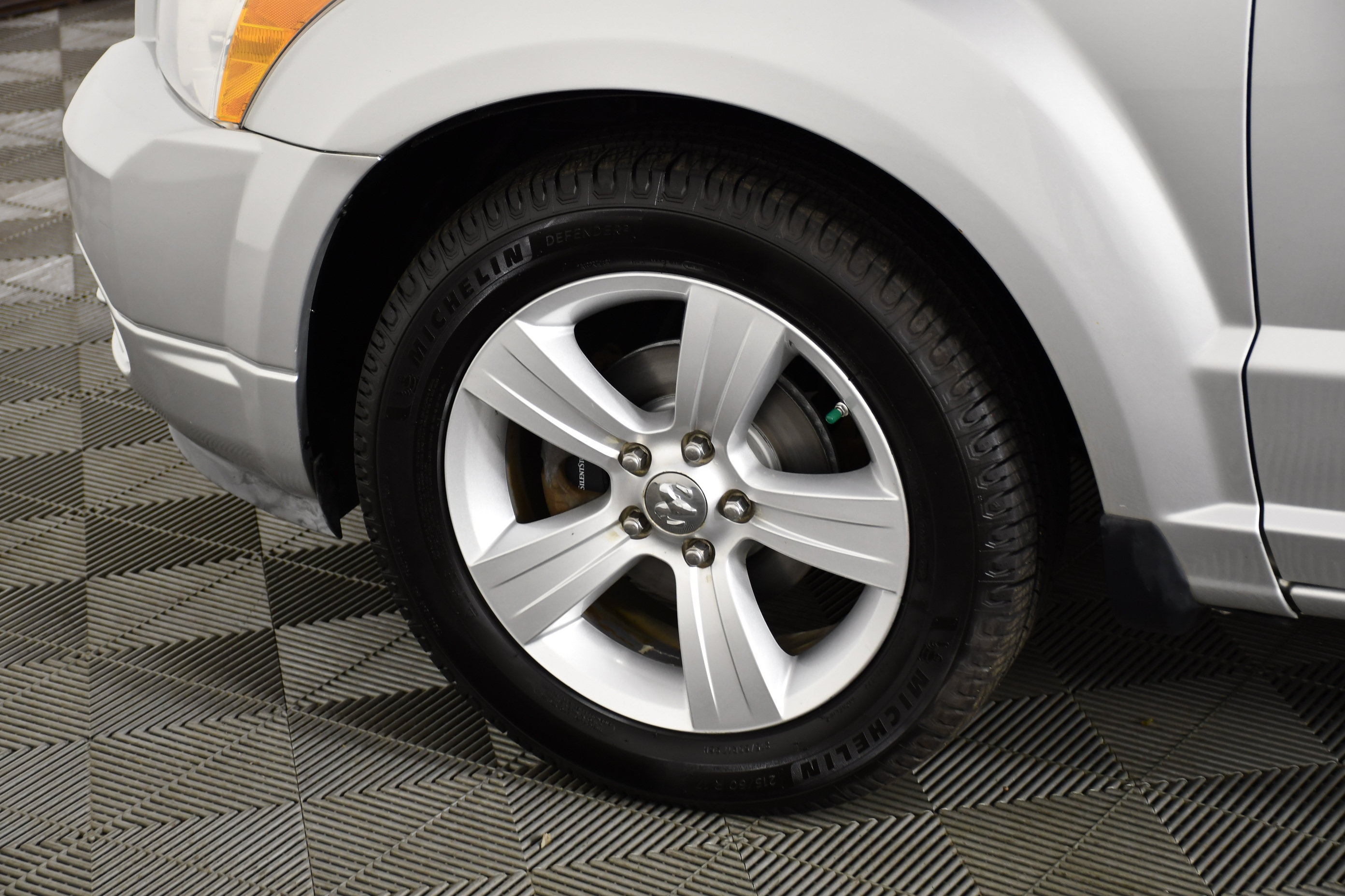 Used 2011 Dodge Caliber Mainstreet FWD image 42