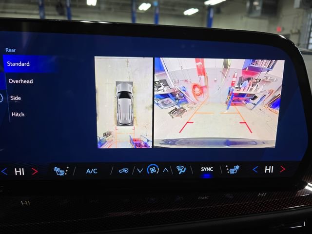 New 2026 Chevrolet Traverse Z71 image 26