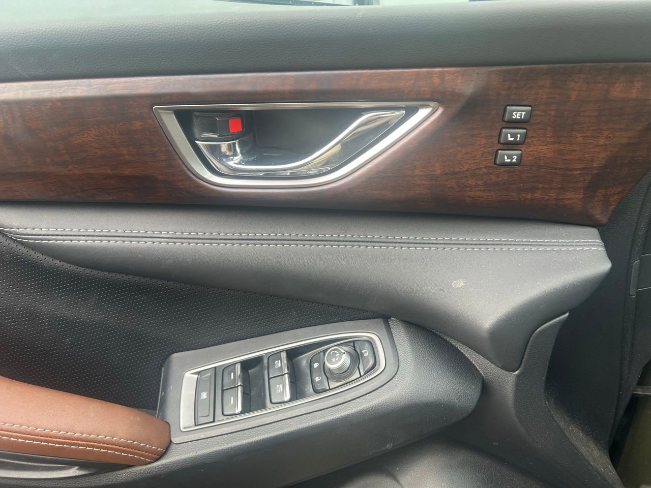 Used 2023 Subaru Ascent Touring image 11