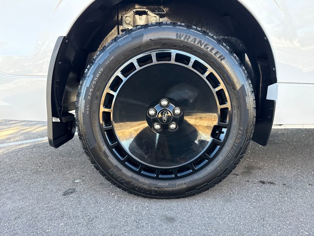 Certified 2025 Ford Maverick Lobo image 36