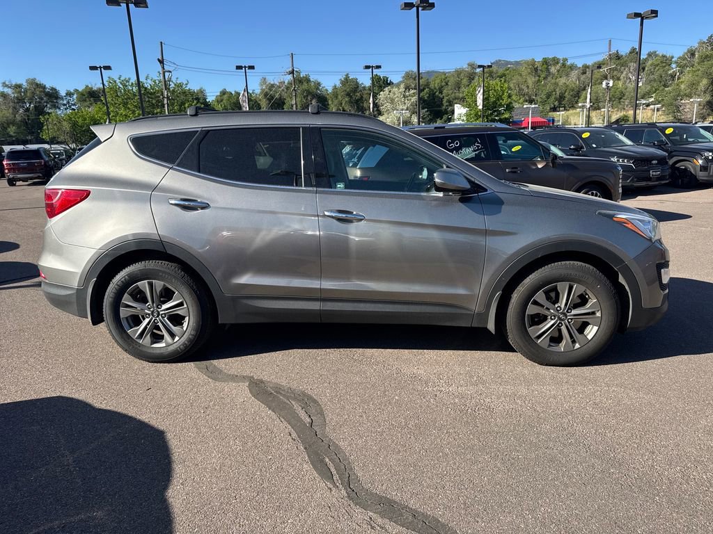 Used 2016 Hyundai Santa Fe Sport w/ Option Group 02 AWD/4WD image 3