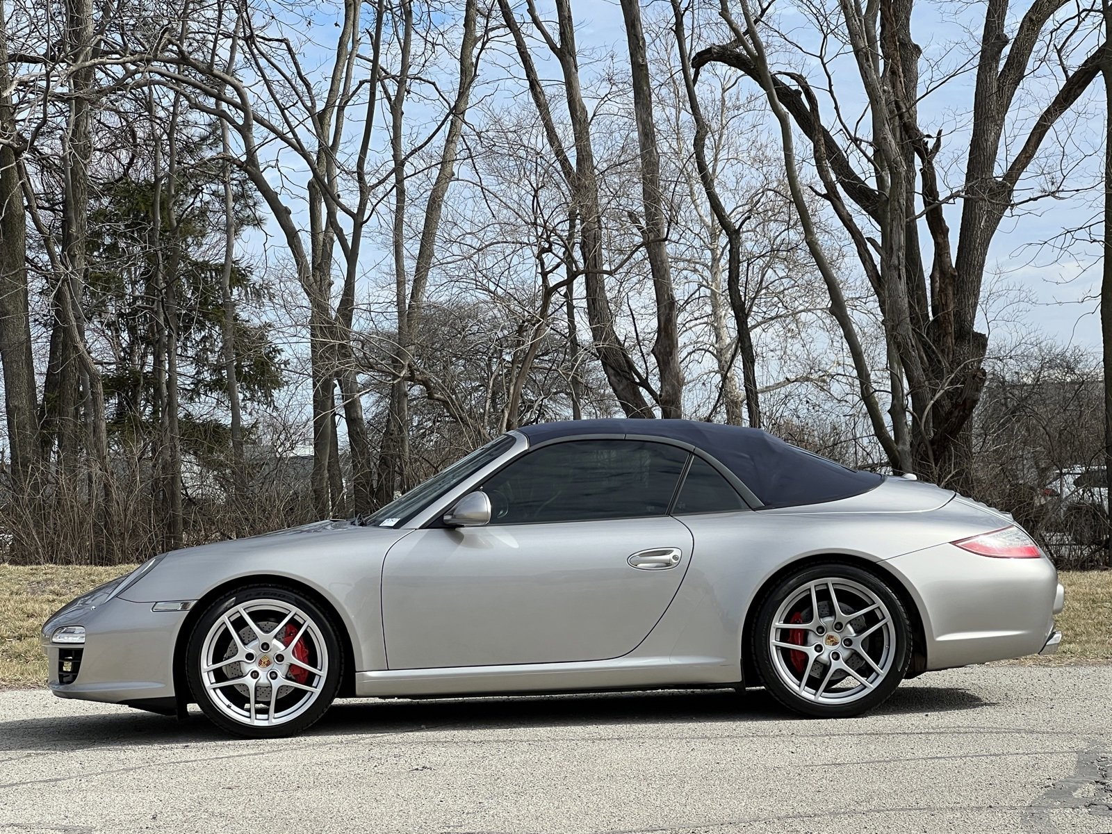 Used 2012 Porsche 911 Carrera S image 2