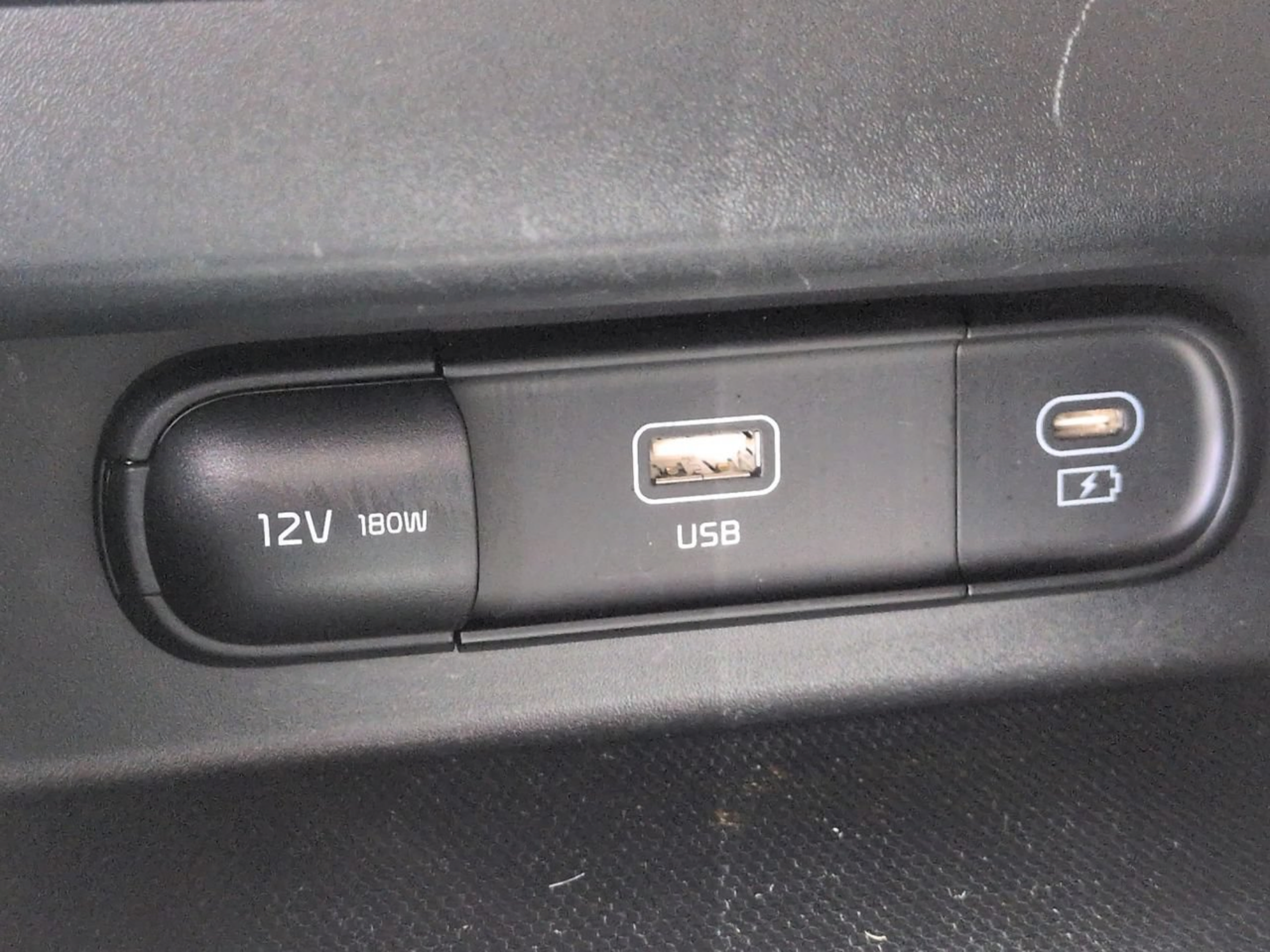 Certified 2024 Kia Seltos EX FWD image 27