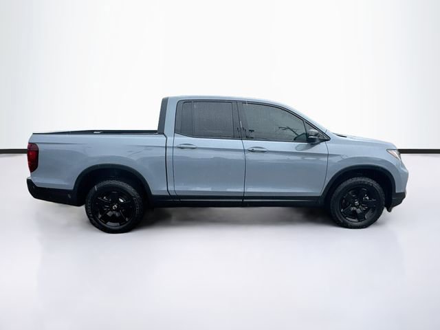 Certified 2025 Honda Ridgeline Black Edition image 8