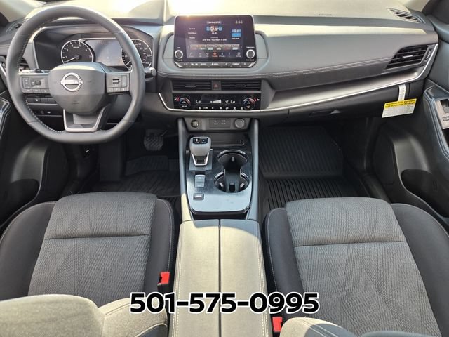 Used 2026 Nissan Rogue SV w/ Cold Weather Package FWD image 14