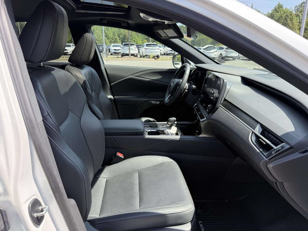 Used 2023 Lexus RX 350 Premium Plus w/ Accessory Package AWD/4WD image 14