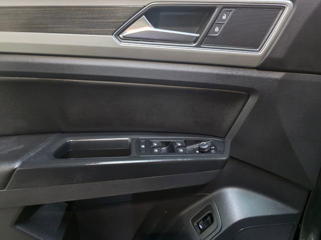 Used 2018 Volkswagen Atlas SE image 12