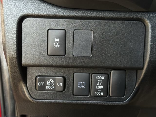 Used 2021 Toyota Tacoma TRD Off-Road AWD/4WD image 25