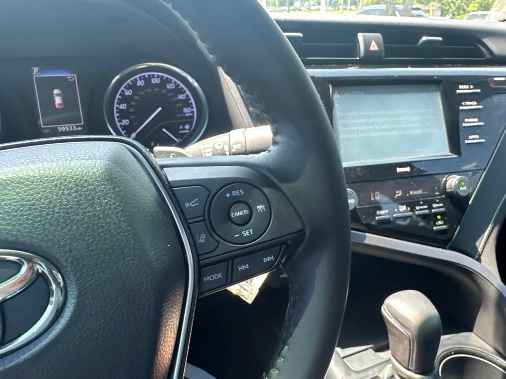 Used 2020 Toyota Camry SE FWD image 43