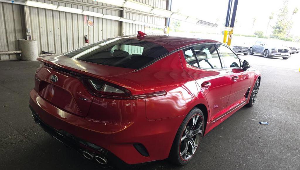 Used 2018 Kia Stinger GT2 RWD image 6