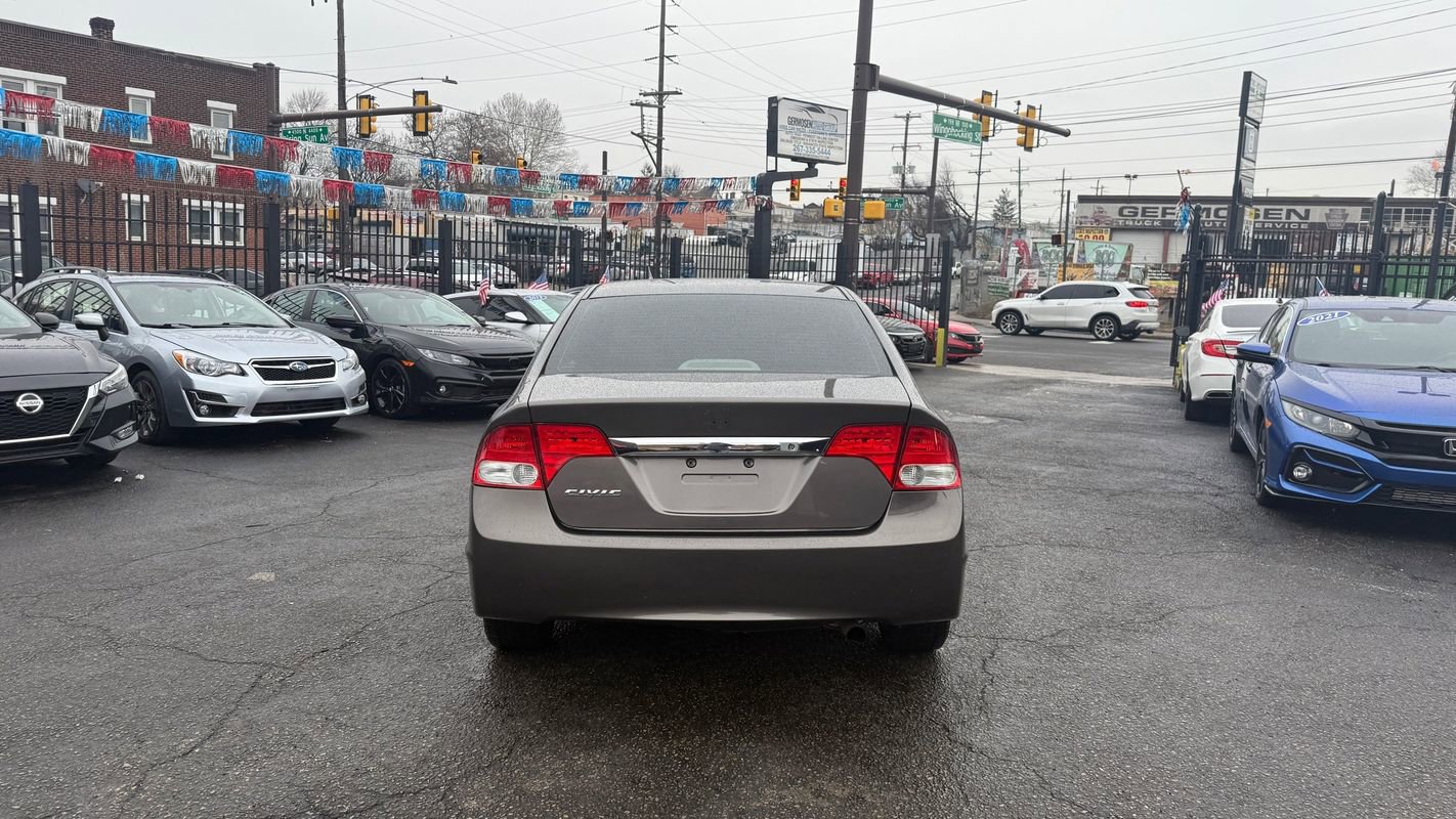 Used 2011 Honda Civic LX image 4