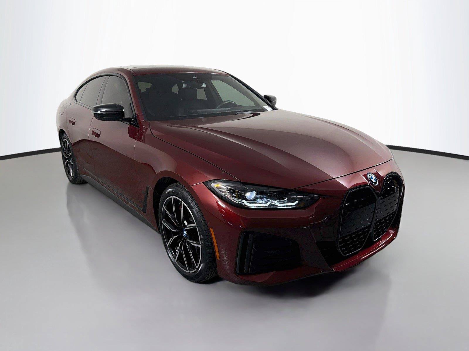 Used 2023 BMW i4 eDrive40 w/ M Sport Package RWD image 3