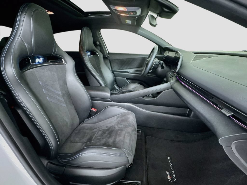 Used 2022 Hyundai Elantra N FWD image 30
