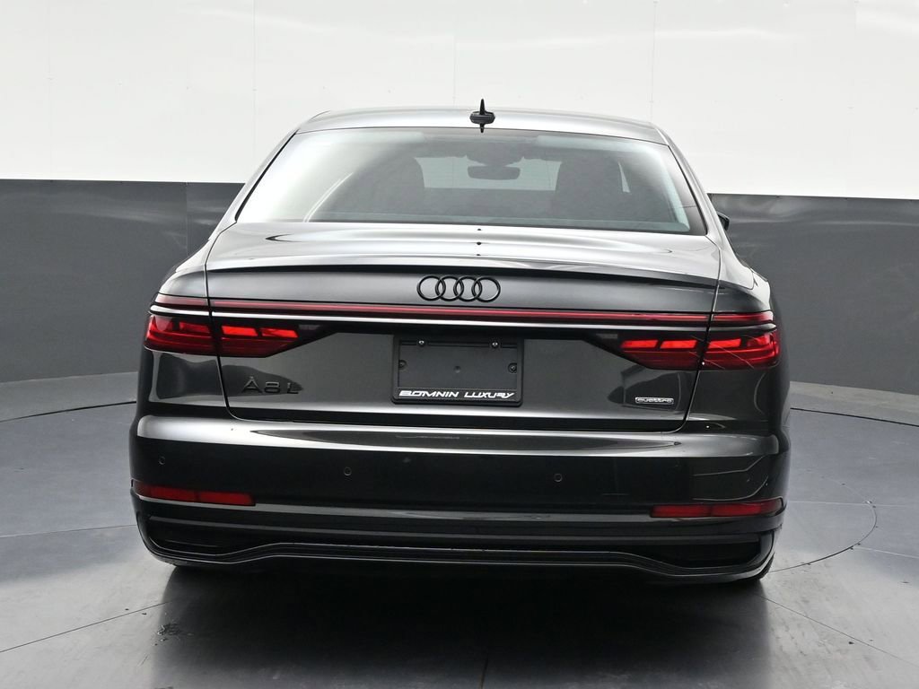 Used 2023 Audi A8 L 3.0T image 4