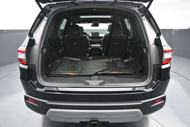 Used 2025 Honda Pilot TrailSport image 9