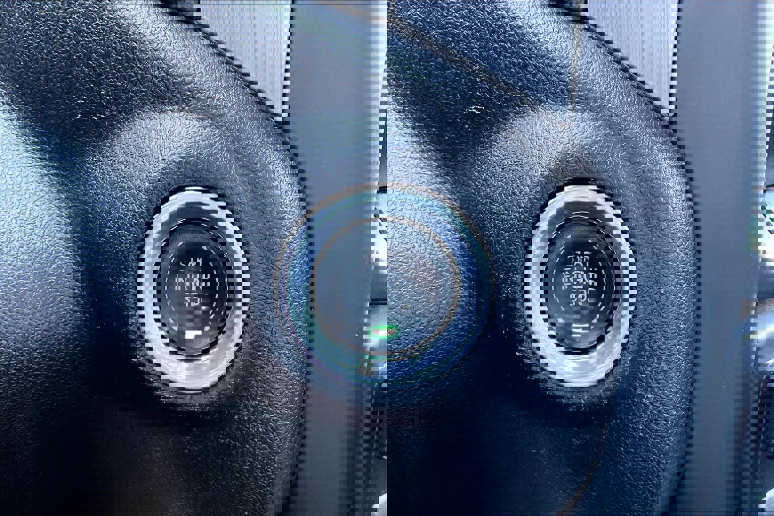 Used 2021 GMC Sierra 2500 Denali w/ Denali Ultimate Package image 33