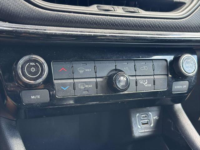 Used 2022 Jeep Compass Latitude AWD/4WD image 21