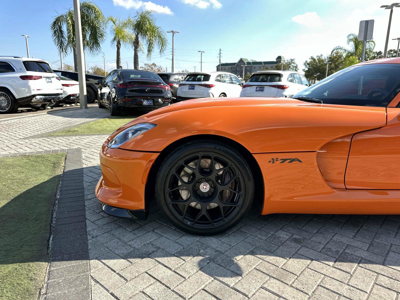 Used 2014 SRT Viper SRT-10 image 13