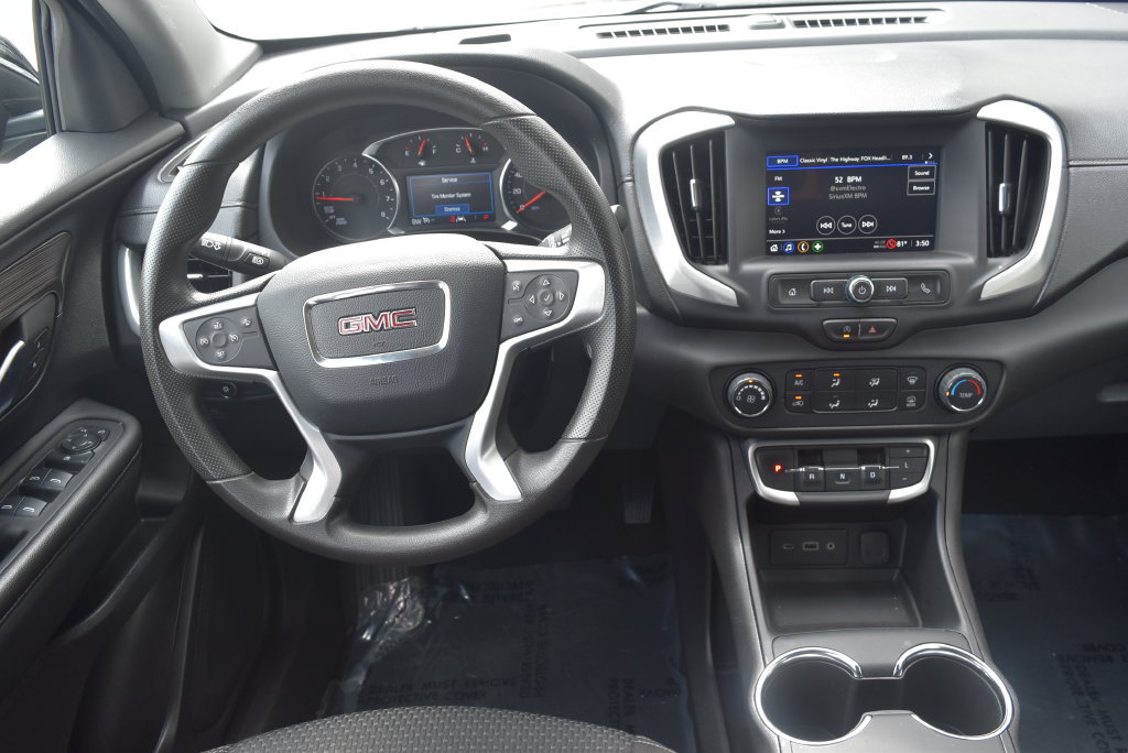 Used 2024 GMC Terrain SLE AWD/4WD image 13