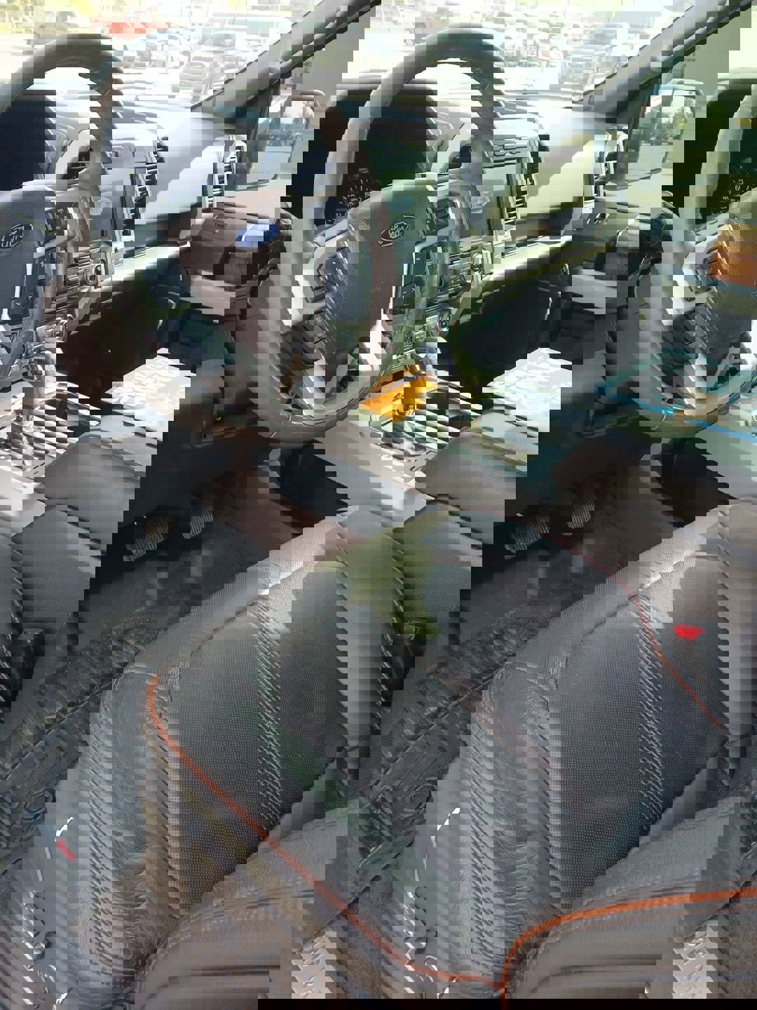 Used 2017 Ford F150 King Ranch w/ Equipment Group 601A Luxury AWD/4WD image 9