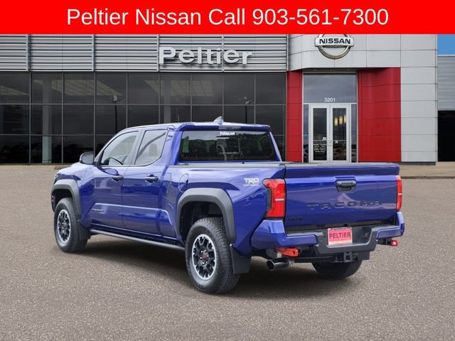 Used 2024 Toyota Tacoma TRD Off-Road w/ TRD Off Road Upgrade Package AWD/4WD image 4