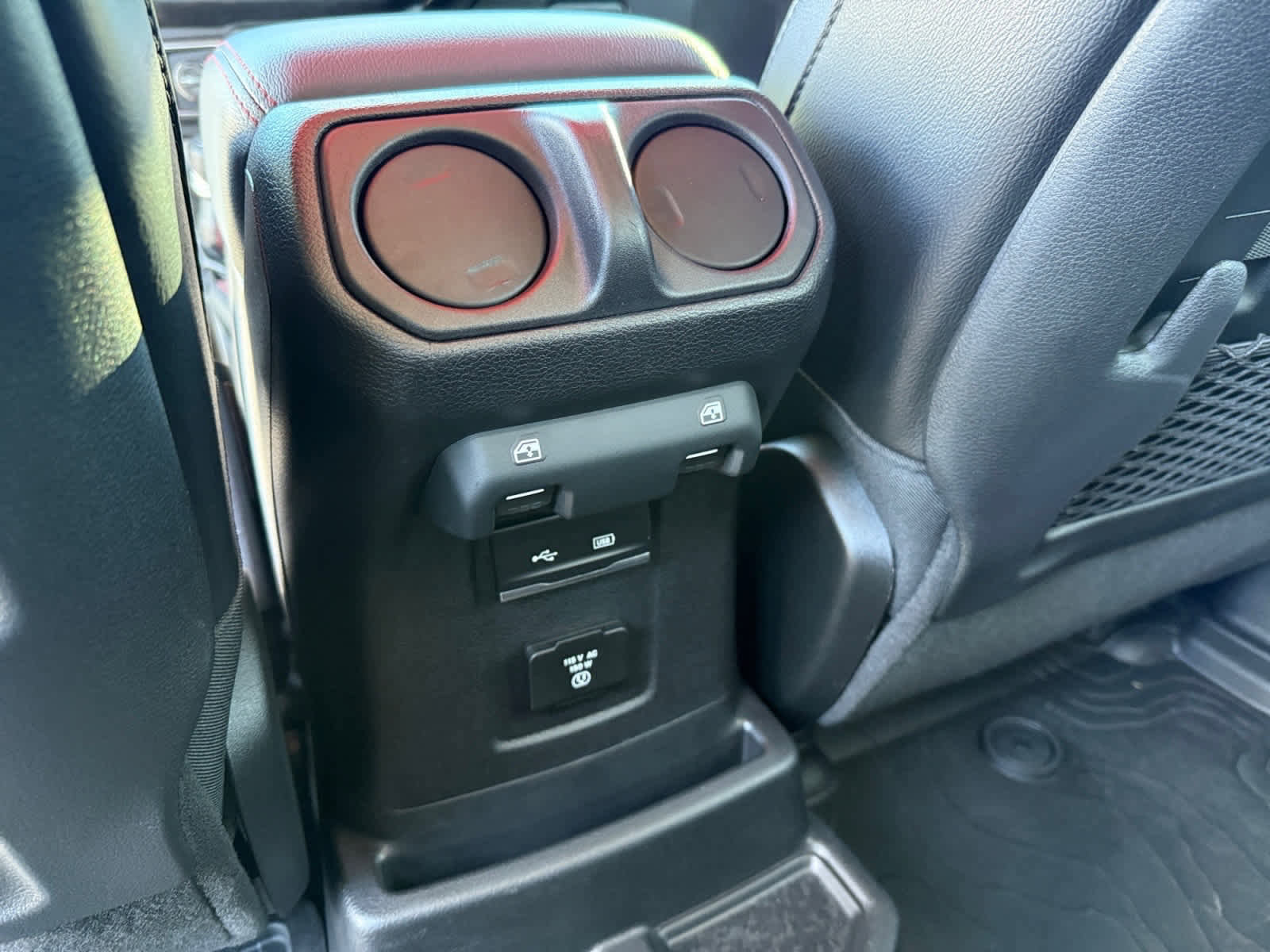 Used 2020 Jeep Wrangler Unlimited Rubicon w/ Quick Order Package 28Y Recon image 27