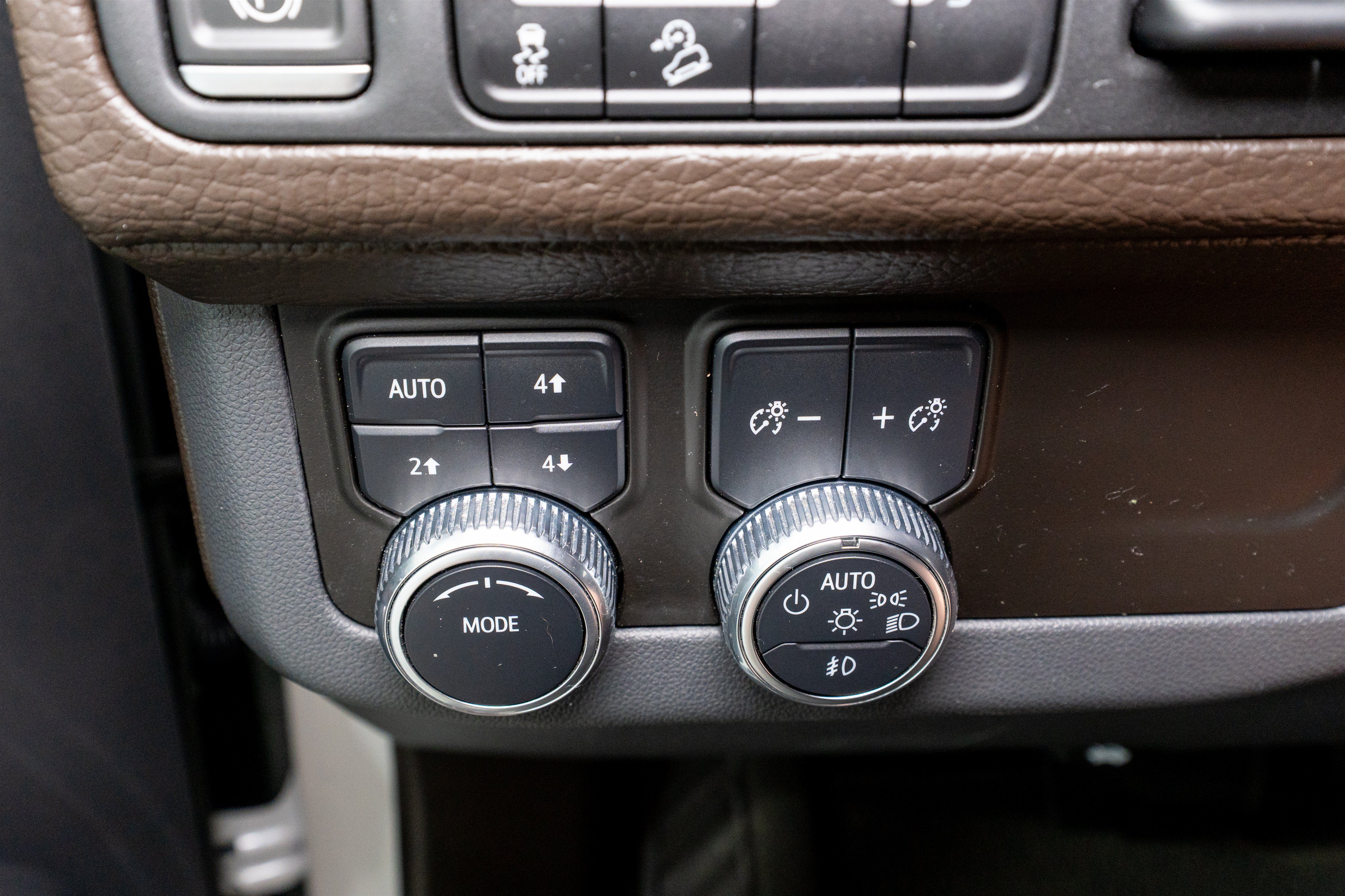 Used 2021 GMC Yukon Denali AWD/4WD image 33