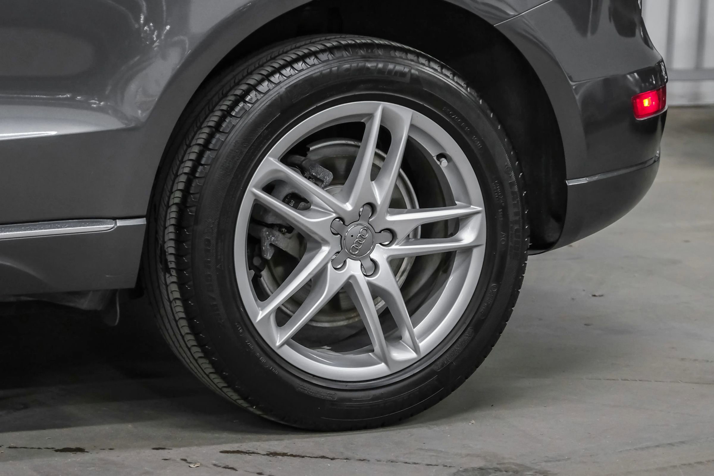 Used 2016 Audi Q5 2.0T Premium Plus w/ Technology Package image 53