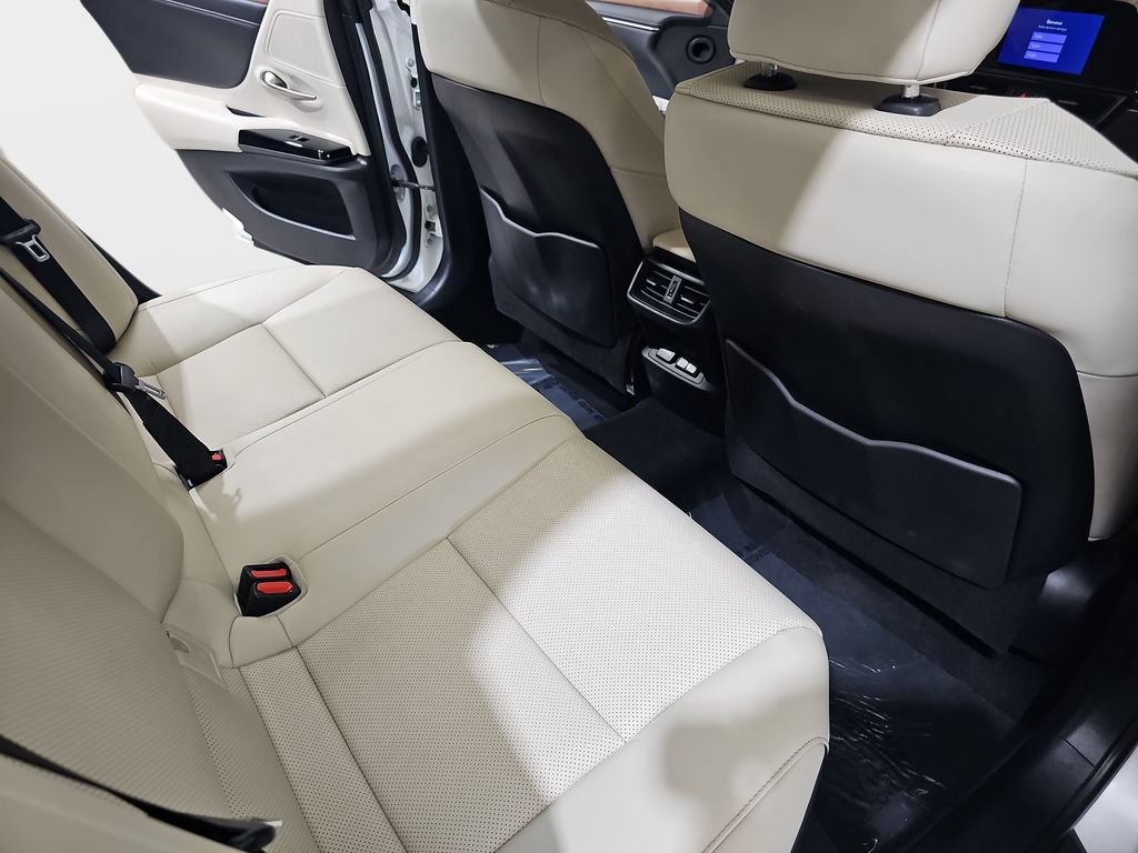 Certified 2024 Lexus ES 350 w/ Premium Package FWD image 11