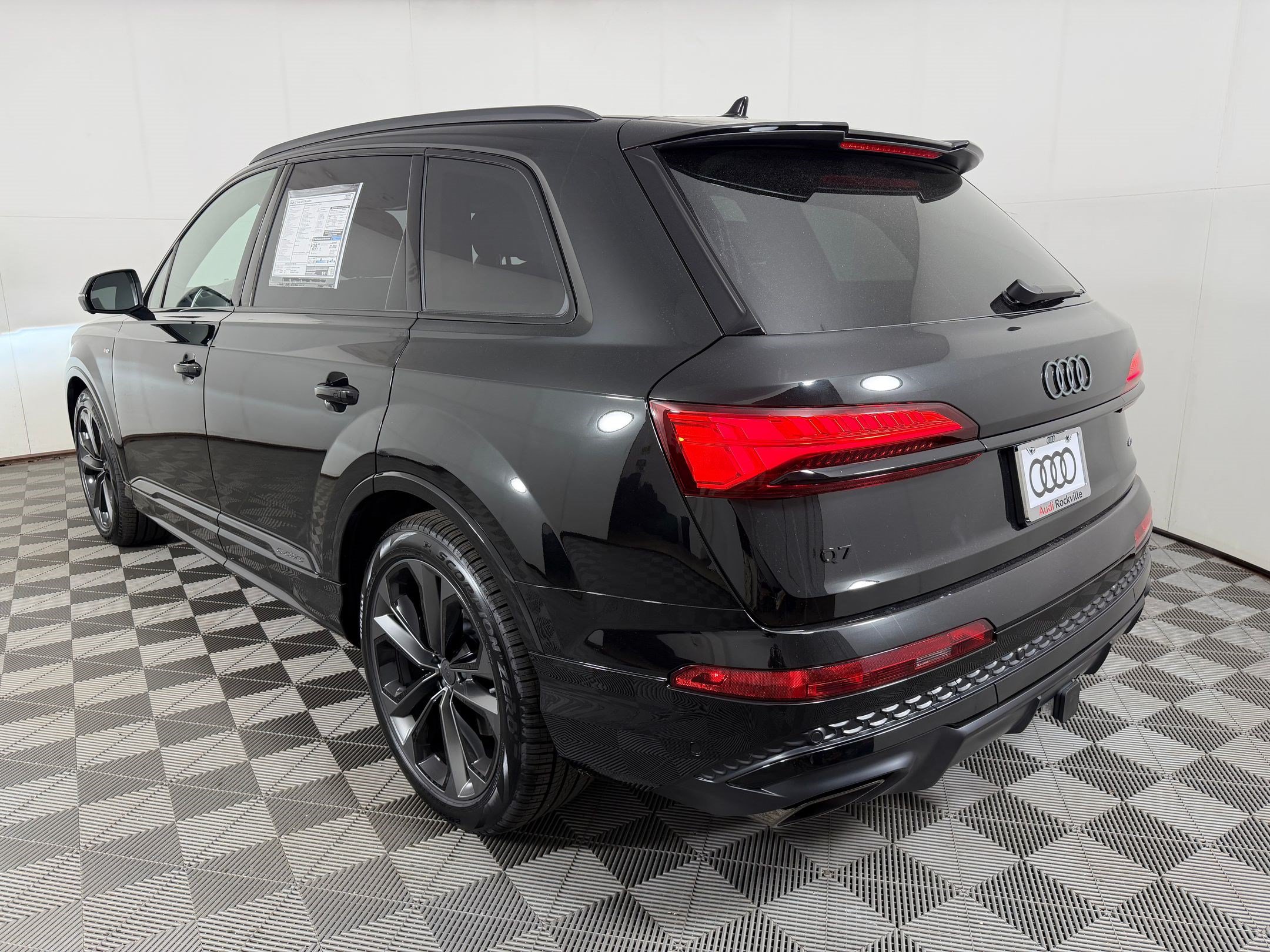 New 2026 Audi Q7 Premium Plus AWD/4WD image 3