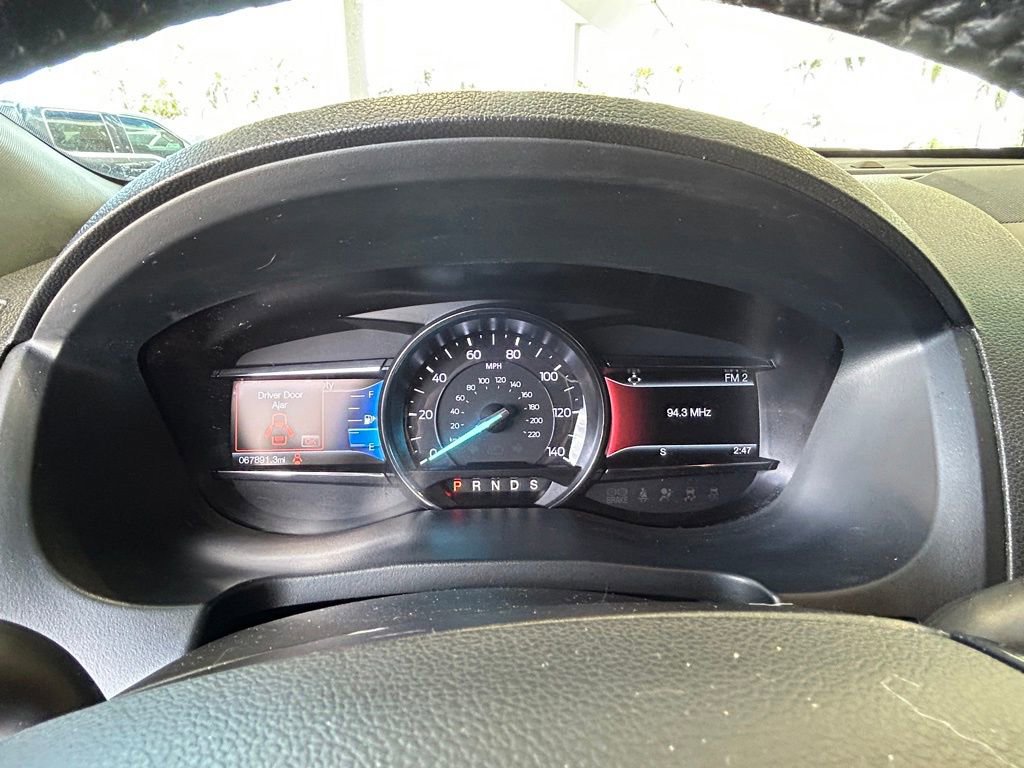 Used 2017 Ford Explorer XLT w/ Equipment Group 202A image 38