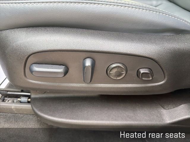 Used 2024 Buick Enclave Premium image 31