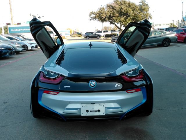 Used 2015 BMW i8 image 15