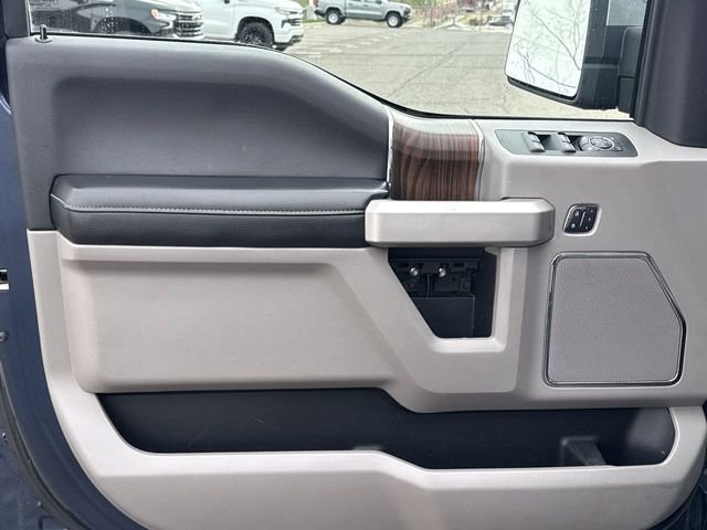 Used 2015 Ford F150 Lariat image 21