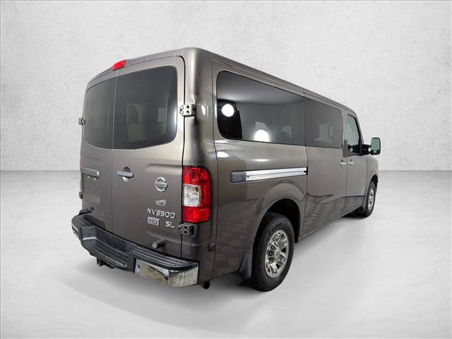 Used 2015 Nissan NV 3500 SL w/ Technology Package RWD image 3