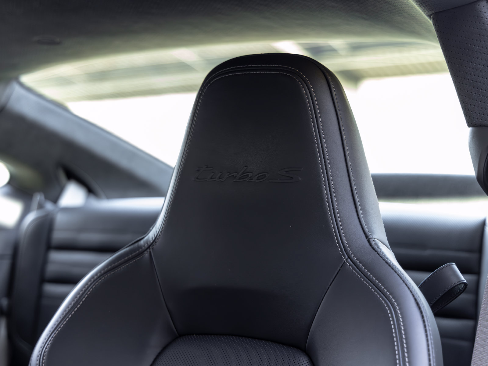 Certified 2026 Porsche 911 Turbo S AWD/4WD image 31