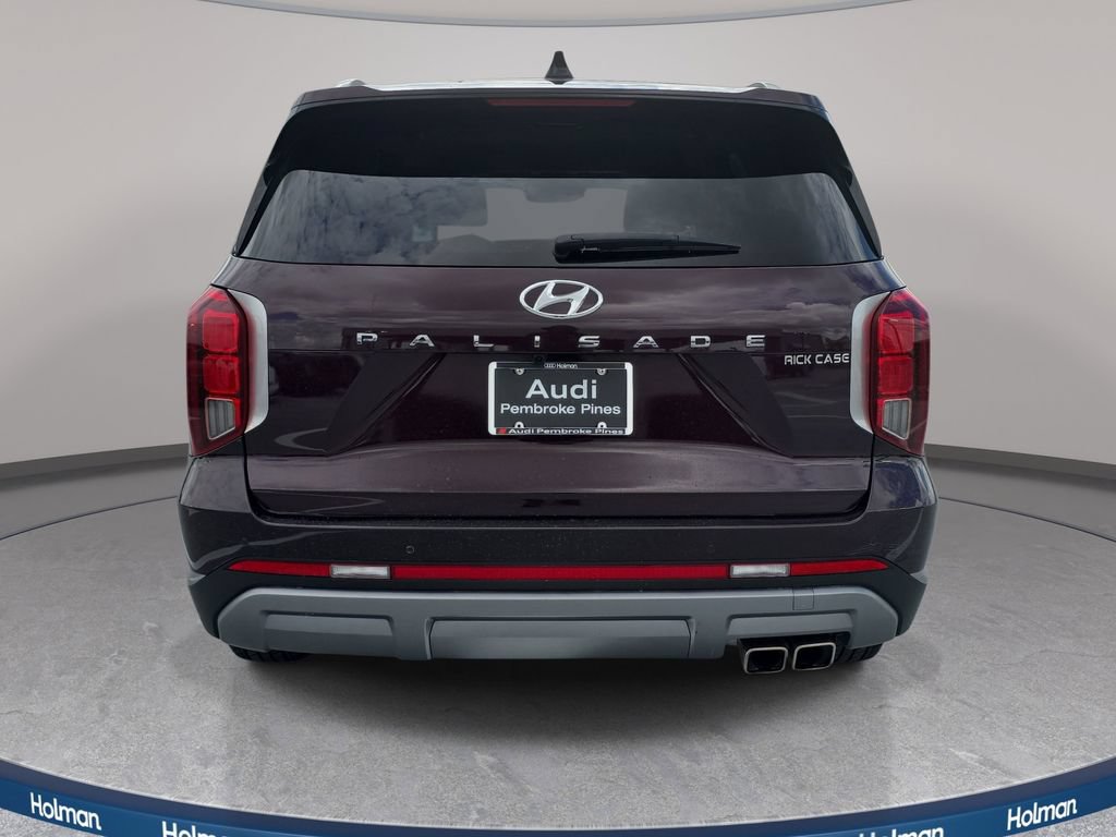 Used 2024 Hyundai Palisade SEL FWD image 7
